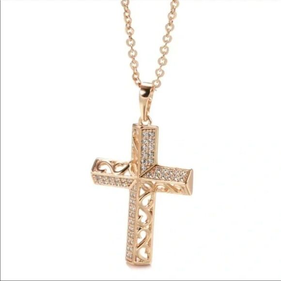 𝅺⭐️Rose Gold Micro Pave Cross Necklace - Picture 8 of 10